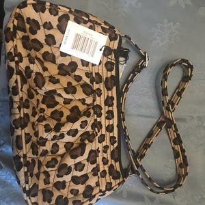 Vet Bradley Frankie crossbody bag in leopard